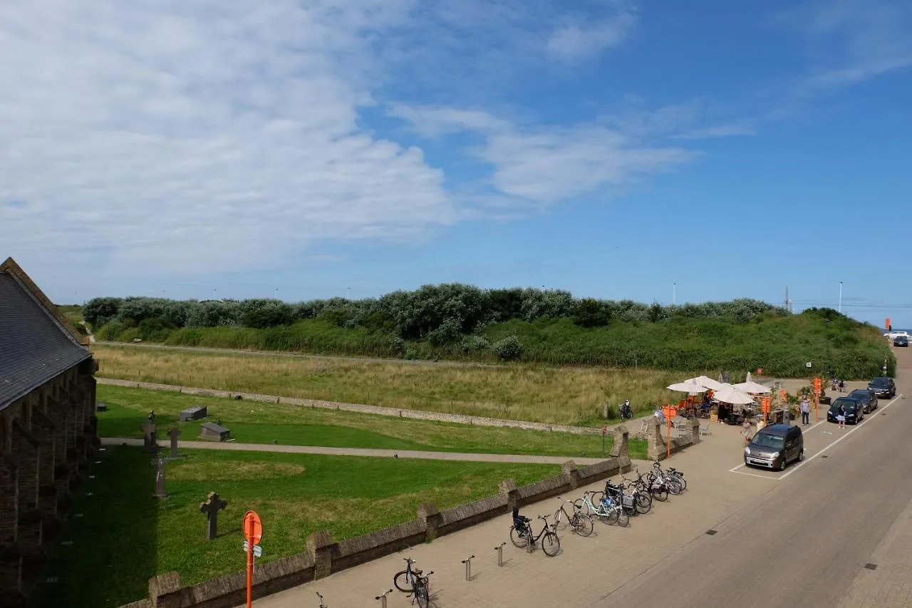 Apartment With A Beautiful View, Close To The Beach