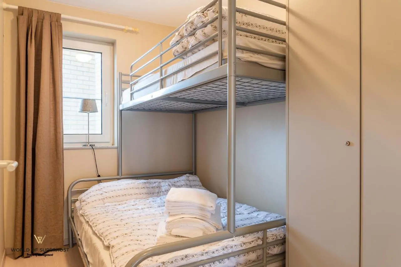 Apartment With A Beautiful View, Close To The Beach  Ostende