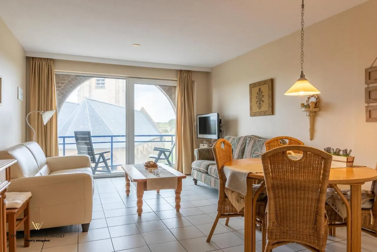 Apartment With A Beautiful View, Close To The Beach Ostende